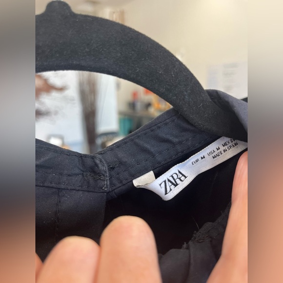 Black Avant Garde dress sz M (Zara) worn once for photoshoot. Open back! - Picture 4 of 8